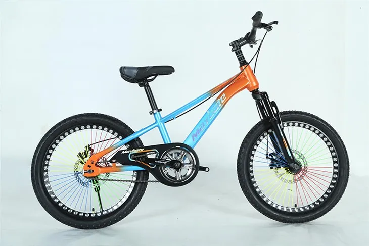 จักรยานเด็กสีสันสดใส