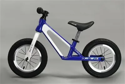 ความตื่นเต้นเกิดขึ้นเมื่อบริษัท DAODEBAO เตรียมจัดส่งจักรยานทรงตัวสำหรับเด็กใ...